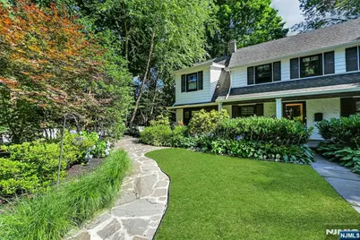 730 River Road, Teaneck Township, NJ 07666 - Photo 37