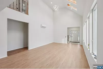 109 Monmouth Avenue, Wayne, NJ 07470 - Photo 5