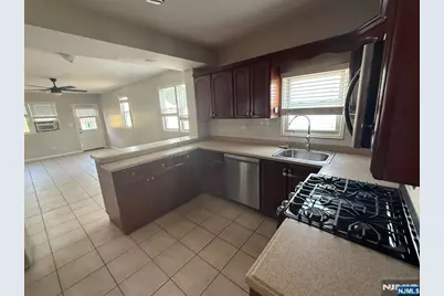 169 Plauderville Avenue, Garfield, NJ 07026 - Photo 15