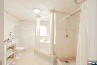 19 Coles Court, River Edge, NJ 07661 - Photo 15