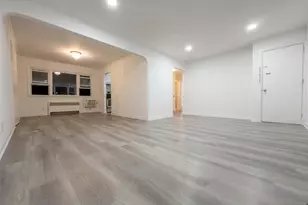 754 Kingsland Ave, Ridgefield, NJ 07657 - Photo 3