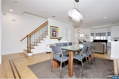 423 Lafayette Avenue, Cliffside Park, NJ 07010 - Photo 13