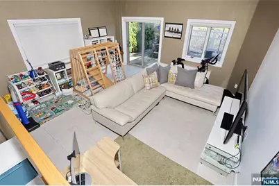 423 Lafayette Avenue, Cliffside Park, NJ 07010 - Photo 41