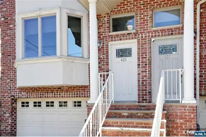 423 Lafayette Avenue, Cliffside Park, NJ 07010 - Photo 3
