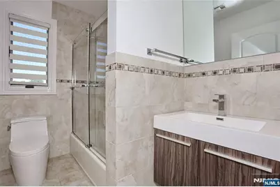 423 Lafayette Avenue, Cliffside Park, NJ 07010 - Photo 35
