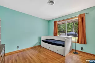 42 Goldfinch Ln, West Milford, NJ 07421 - Photo 15