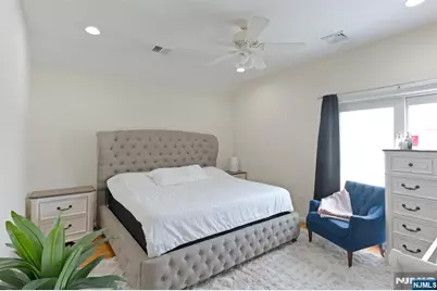 260 Custer Avenue 2 #2, Jersey City, NJ 07305 - Photo 3