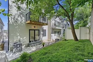 98 Western Ave 1, Jersey City, NJ 07307 - Photo 19