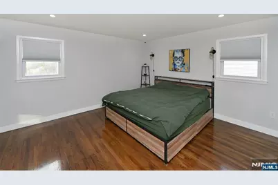 154 Middlesex Avenue, Paramus, NJ 07652 - Photo 21