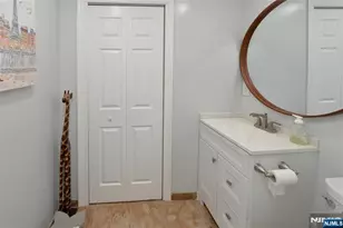 154 Middlesex Ave, Paramus, NJ 07652 - Photo 11