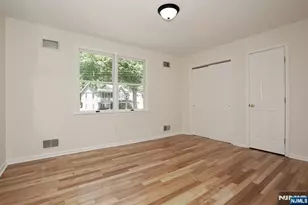 48 Momar Dr, Bergenfield, NJ 07621 - Photo 27