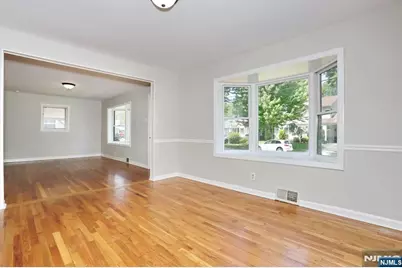 48 Momar Drive, Bergenfield, NJ 07621 - Photo 7