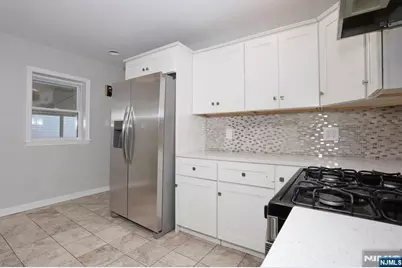 48 Momar Drive, Bergenfield, NJ 07621 - Photo 13