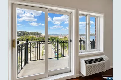 3514 City Place, Edgewater, NJ 07020 - Photo 5
