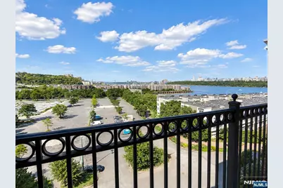 3514 City Place, Edgewater, NJ 07020 - Photo 1