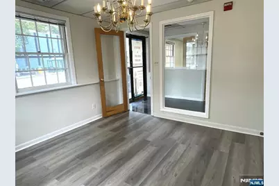 961 Teaneck Road, Teaneck Township, NJ 07666 - Photo 3
