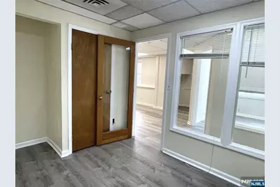 961 Teaneck Road, Teaneck Township, NJ 07666 - Photo 11