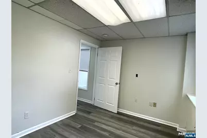 961 Teaneck Road, Teaneck Township, NJ 07666 - Photo 13