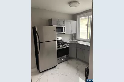 20 E 31st Street, Bayonne, NJ 07002 - Photo 11