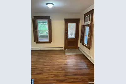 55 Garden Avenue 1 #1, Hawthorne, NJ 07506 - Photo 5