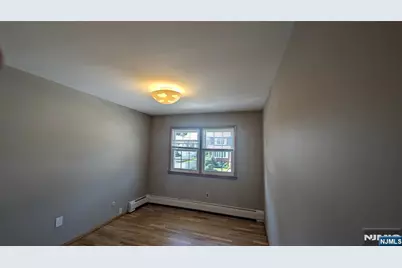 33 Kossuth Street 1 #1, Wallington, NJ 07057 - Photo 13