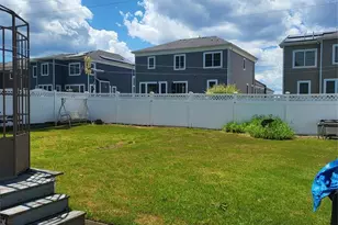 21 Woodland Dr, Hasbrouck Heights, NJ 07604 - Photo 5