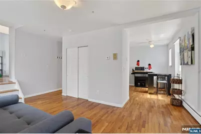 76 Bright Street 202 #202, Jersey City, NJ 07302 - Photo 5