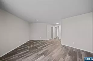 1433 Teresa Dr, Fort Lee, NJ 07024 - Photo 9