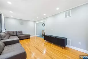361 Walthery Ave, Ridgewood, NJ 07450 - Photo 7