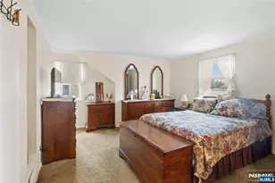 262 Linden Pl, New Milford, NJ 07646 - Photo 3