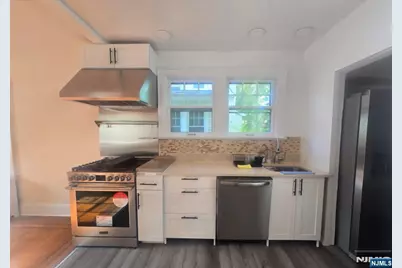 401 Conrad Road, Englewood, NJ 07631 - Photo 9