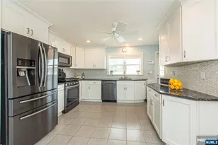 18 Sweetwood Dr, Cedar Grove, NJ 07009 - Photo 5