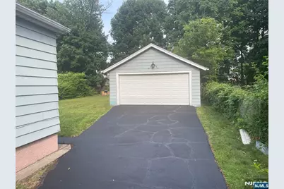 381 Beech Street, Teaneck Township, NJ 07666 - Photo 21