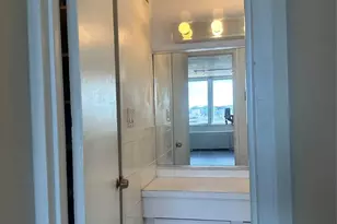201 N Bridge Plaza 5E, Fort Lee, NJ 07024 - Photo 11