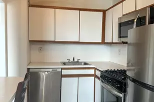 201 N Bridge Plaza 5E, Fort Lee, NJ 07024 - Photo 3
