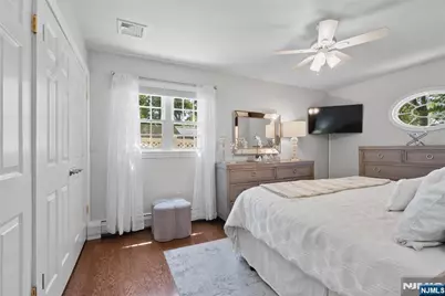95 Edison Street, Wyckoff Township, NJ 07481 - Photo 19