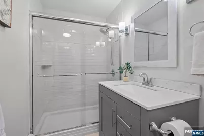 95 Edison Street, Wyckoff Township, NJ 07481 - Photo 23