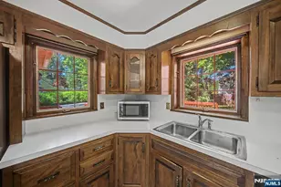 25 Birchwood Rd, Denville, NJ 07834 - Photo 15