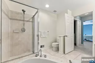 425 Manchester Dr, Nutley, NJ 07110 - Photo 23