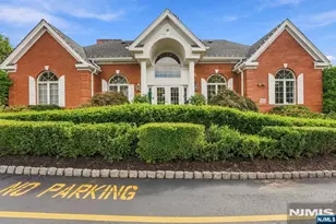 425 Manchester Dr, Nutley, NJ 07110 - Photo 49