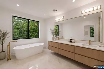 1 Feldman Court, Paramus, NJ 07652 - Photo 19