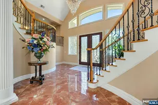 252 Mabel Pl, Franklin Lakes, NJ 07417 - Photo 5
