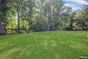 252 Mabel Pl, Franklin Lakes, NJ 07417 - Photo 47
