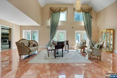 252 Mabel Place, Franklin Lakes, NJ 07417 - Photo 7