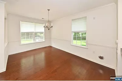 62 Autumn Way 69 #69, Montvale, NJ 07645 - Photo 9