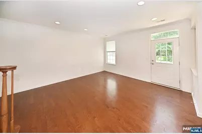 62 Autumn Way 69 #69, Montvale, NJ 07645 - Photo 7
