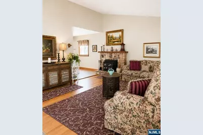 404 Czaplicki Street, Manville, NJ 08835 - Photo 17