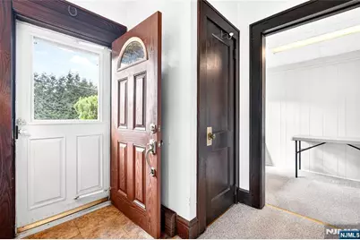 9 Long Avenue, Mahwah, NJ 07430 - Photo 5