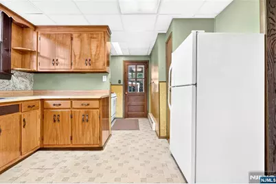 9 Long Avenue, Mahwah, NJ 07430 - Photo 17