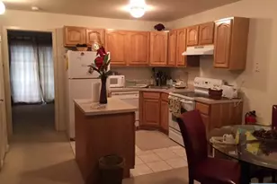 77 Liberty Street 33, Little Ferry, NJ 07643 - Photo 3